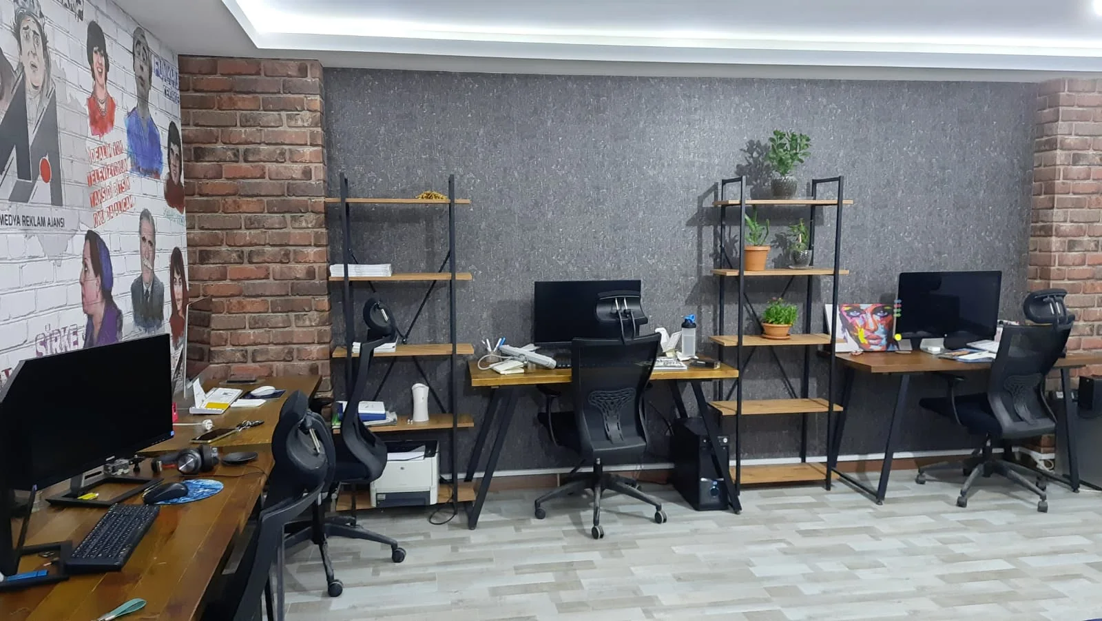 Duvar Kağıdı Uygulaması 05